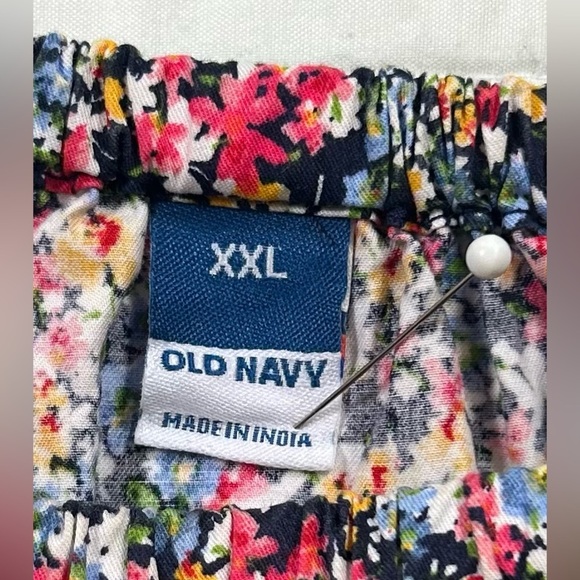 Old Navy Babydoll Floral Blouse w/ Pouf  Sleeves. Size XXL. - Picture 3 of 6